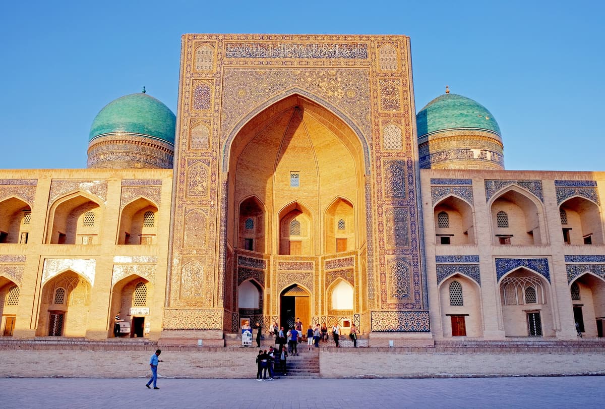 Grand Tour Uzbekistāna